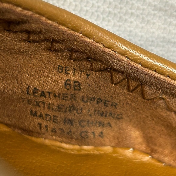 Lauren Ralph Lauren Women’s Betty Flats Round Toe Leather Size 6B 11424 G14 BRN - Picture 8 of 16